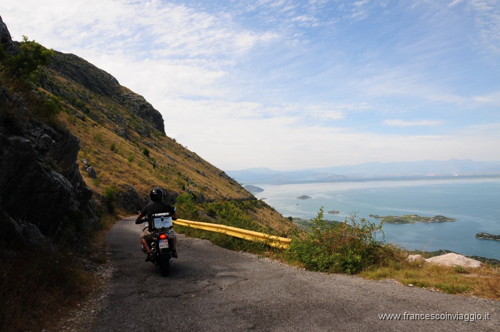 Verso Virpazar costeggiando  Il  lago Skadar139DSC_2679.JPG